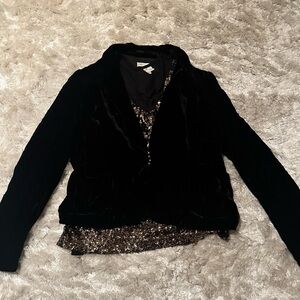 Cato woman’s size large/16 black velvet blazer with gold sequin shirt